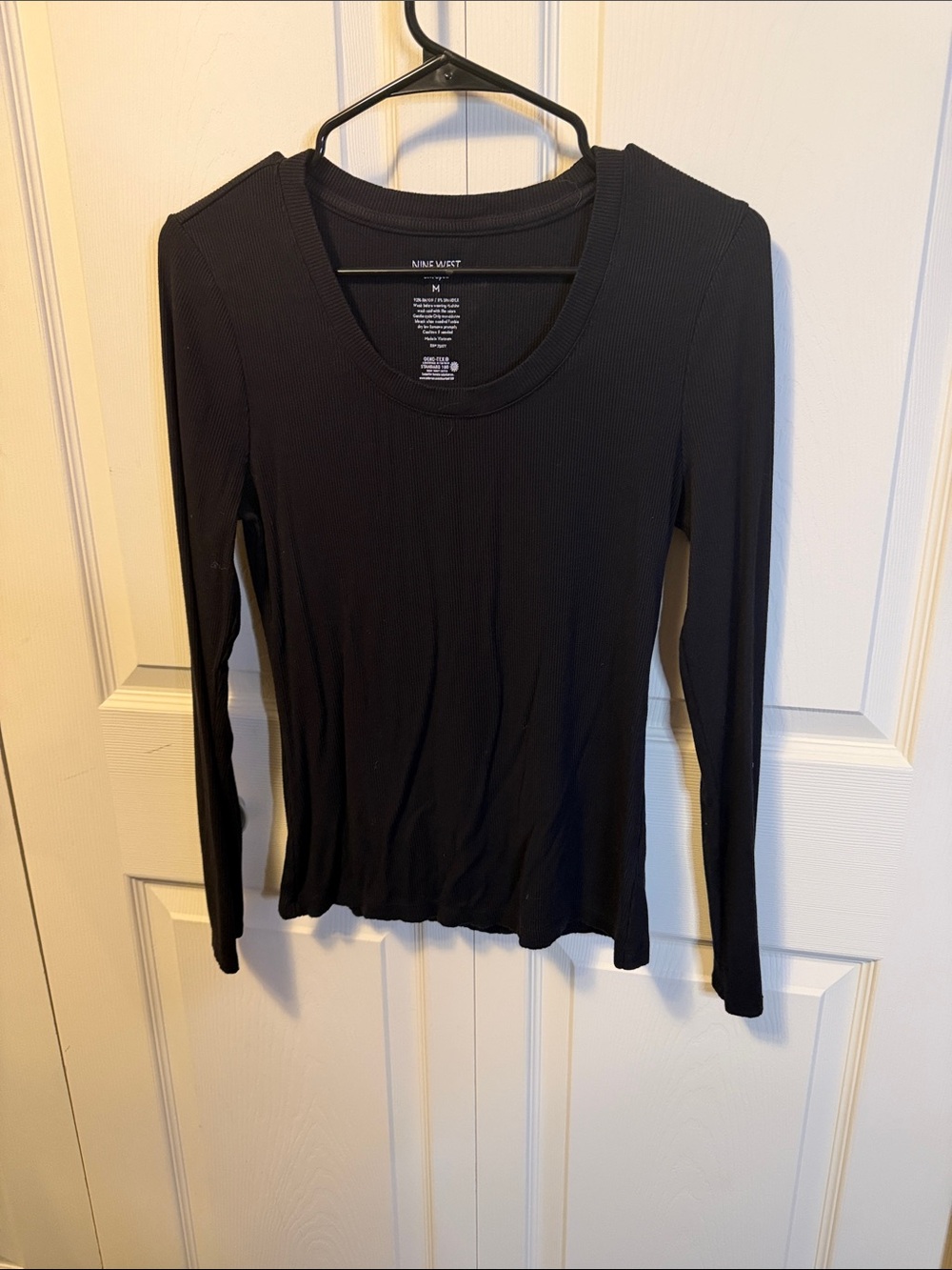Nine West Black Ribbed Long Sleeve Scoop-Neck Top